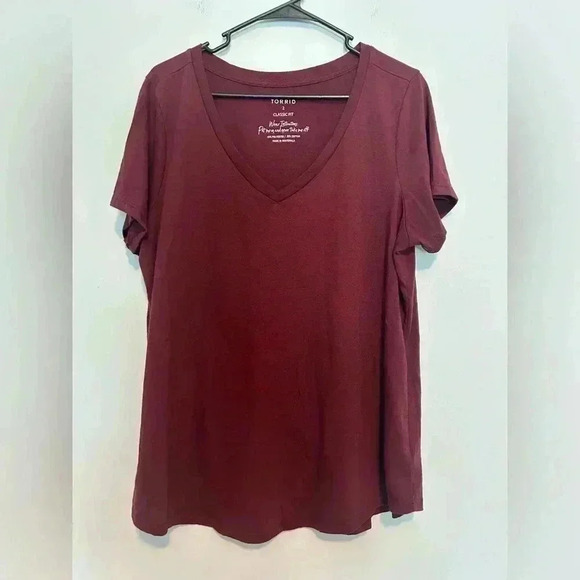 Tops - Torrid Women Signature Everyday V-Neck Jersey Tee Classic Fit Top Plus Size 2X